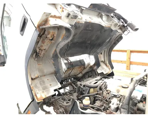 MITSUBISHI FUSO FE649 Cab Assembly