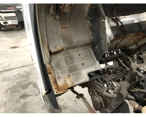 MITSUBISHI FUSO FE649 Cab Assembly