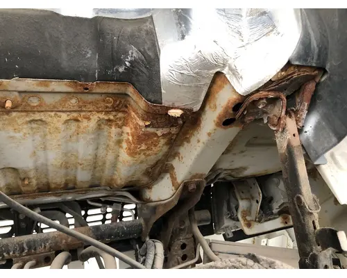 MITSUBISHI FUSO FE649 Cab Assembly