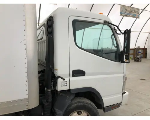 MITSUBISHI FUSO FE649 Cab Assembly