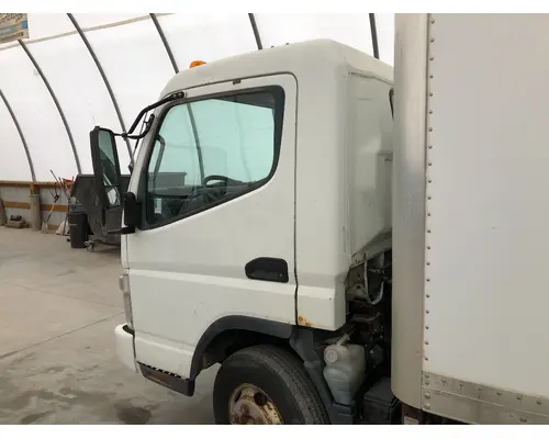 MITSUBISHI FUSO FE649 Cab Assembly
