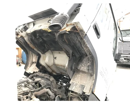 MITSUBISHI FUSO FE649 Cab Assembly