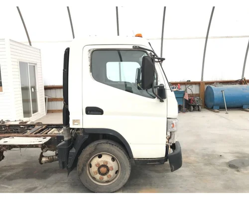 MITSUBISHI FUSO FE649 Cab Assembly