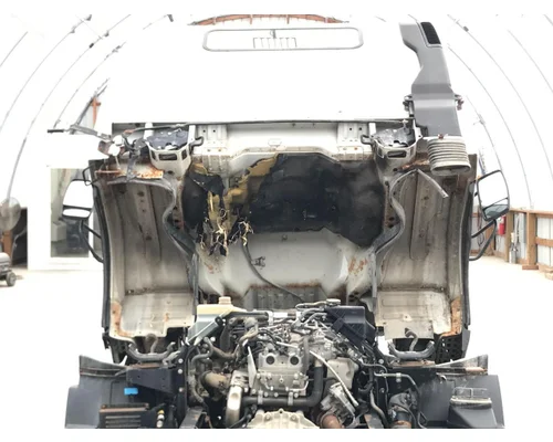 MITSUBISHI FUSO FE649 Cab Assembly