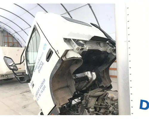 MITSUBISHI FUSO FE649 Cab Assembly