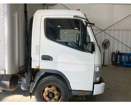 MITSUBISHI FUSO FE649 Cab Assembly