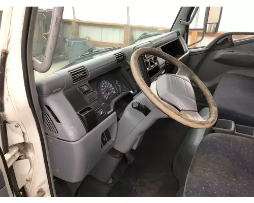 MITSUBISHI FUSO FE649 Dash Assembly