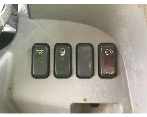 MITSUBISHI FUSO FE649 Dash Assembly