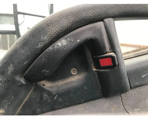 MITSUBISHI FUSO FE649 Door Assembly, Front