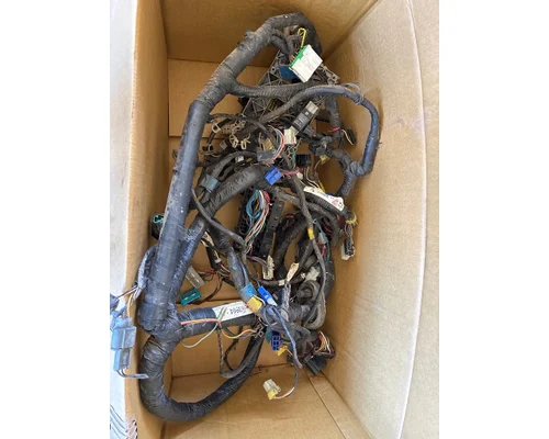 MITSUBISHI FUSO FE649 Electrical Parts, Misc.
