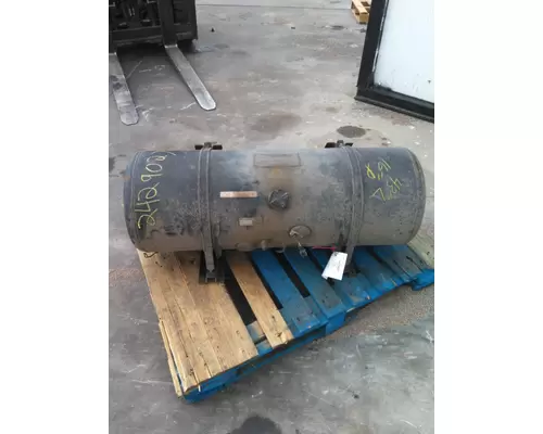 MITSUBISHI FUSO FE649 FUEL TANK