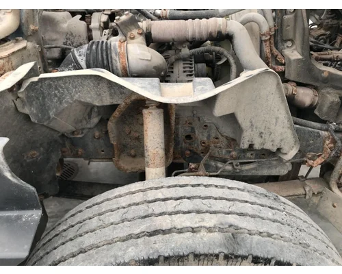 MITSUBISHI FUSO FE649 Fender