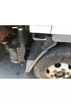 MITSUBISHI FUSO FE649 Fender