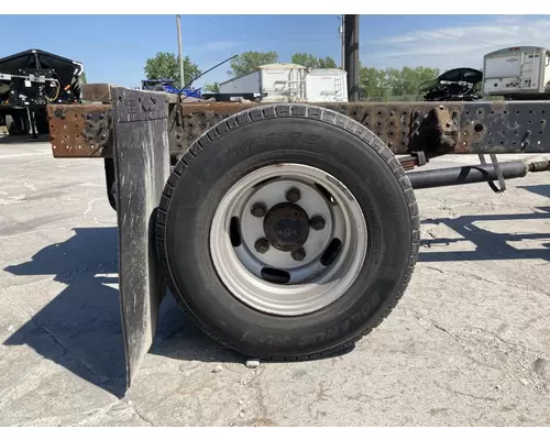 MITSUBISHI FUSO FE649 Parts Unit