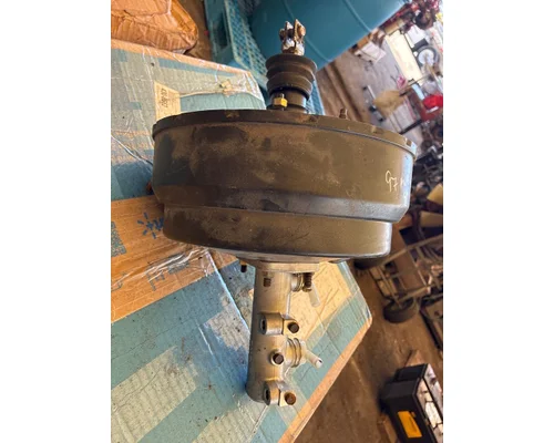MITSUBISHI FUSO FE649 Power Brake Booster