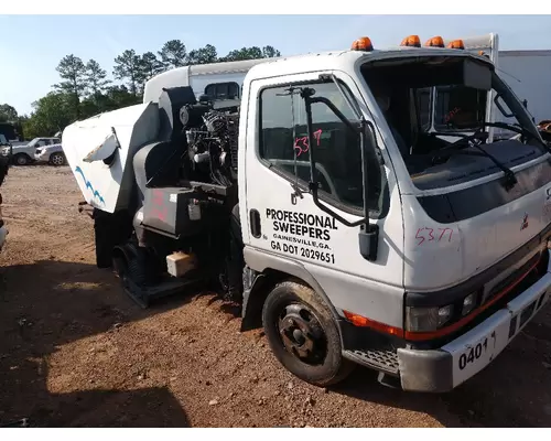 MITSUBISHI FUSO FE649 Radiator