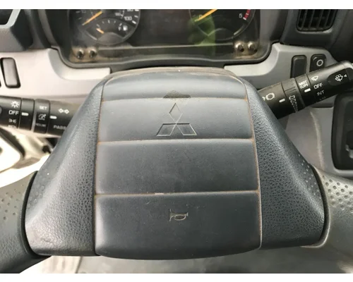 MITSUBISHI FUSO FE649 Steering Column