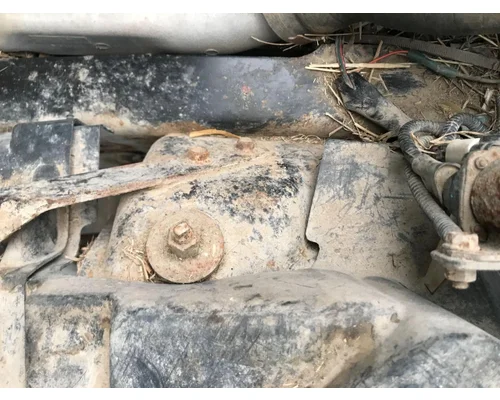 MITSUBISHI FUSO FE649 Suspension