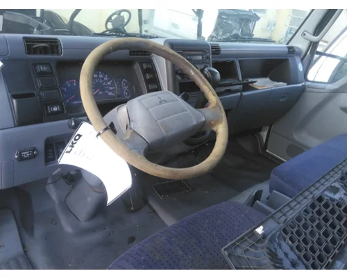 MITSUBISHI FUSO FE85 CAB