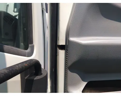 MITSUBISHI FUSO FE85 DOOR ASSEMBLY, FRONT