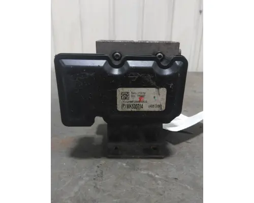 MITSUBISHI FUSO FEC72S BRAKE CONTROL MODULE (ABS)