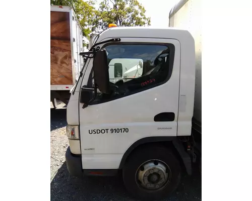 MITSUBISHI FUSO FEC72S CAB