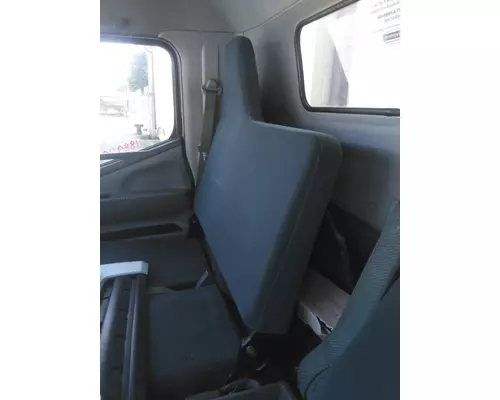 MITSUBISHI FUSO FEC72S CAB