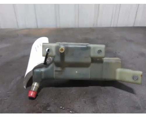 MITSUBISHI FUSO FEC72S POWER STEERING RESERVOIR
