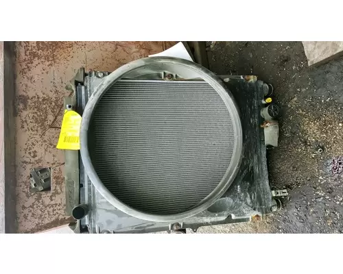 MITSUBISHI FUSO FEC92S Radiator