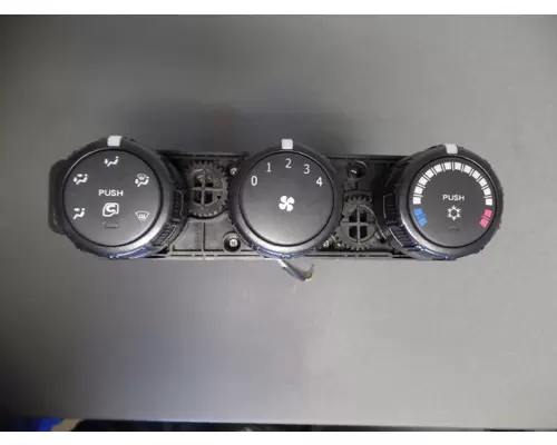 MITSUBISHI FUSO FE Temperature Control