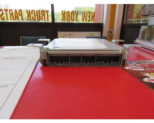 MITSUBISHI FUSO FH Electronic Engine Control Module