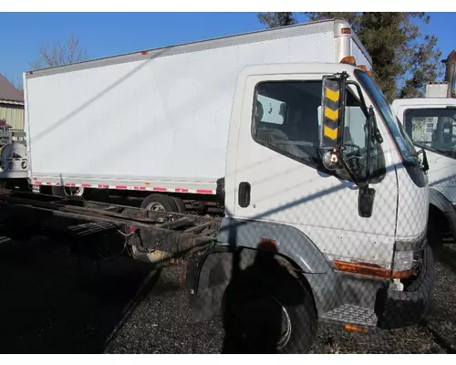 MITSUBISHI FUSO FH Truck For Sale