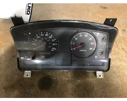 MITSUBISHI FUSO FK260 GAUGE CLUSTER