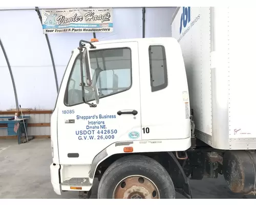 MITSUBISHI FUSO FK417 Cab Assembly