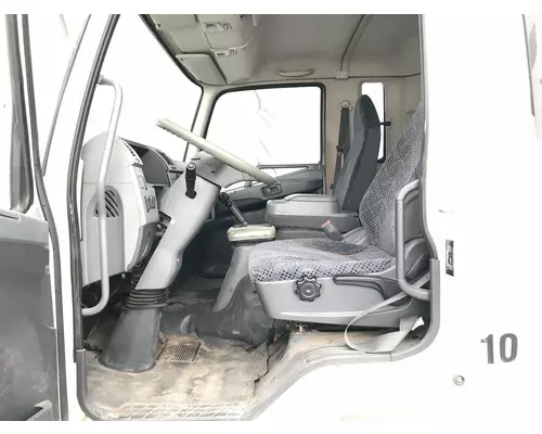 MITSUBISHI FUSO FK417 Cab Assembly