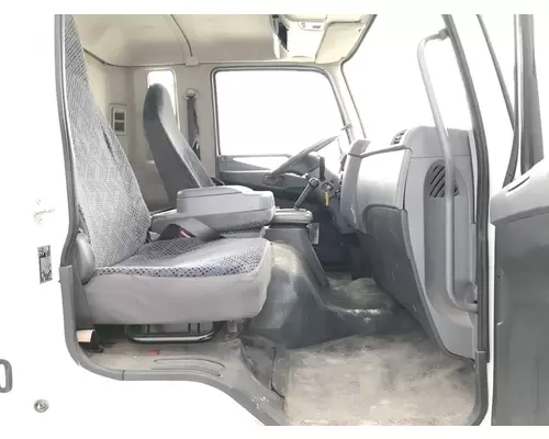 MITSUBISHI FUSO FK417 Cab Assembly