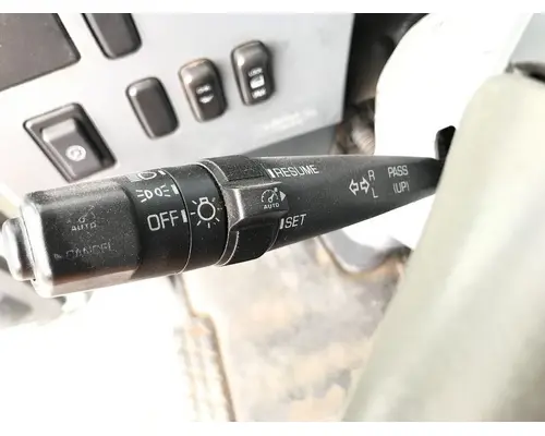 MITSUBISHI FUSO FK417 Steering Column