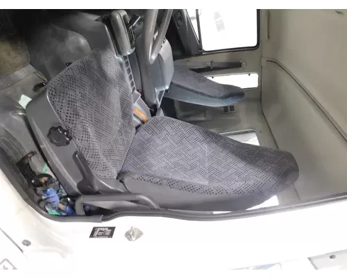 MITSUBISHI FUSO FK Cab