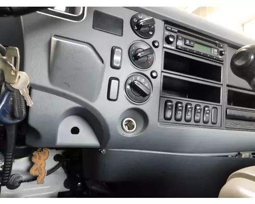 MITSUBISHI FUSO FK Cab