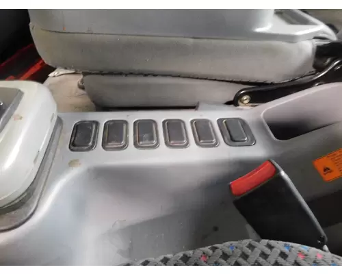 MITSUBISHI FUSO FK Cab