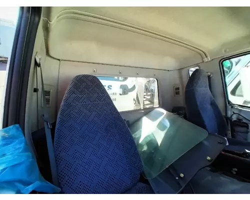 MITSUBISHI FUSO FK Cab