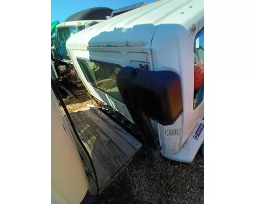 MITSUBISHI FUSO FK Cab