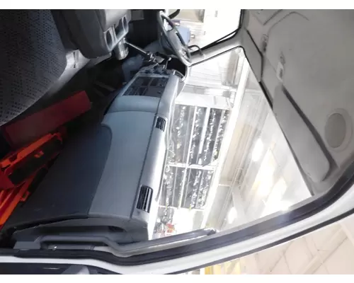 MITSUBISHI FUSO FK Cab