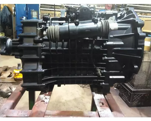 MITSUBISHI FUSO FK TRANSMISSION ASSEMBLY