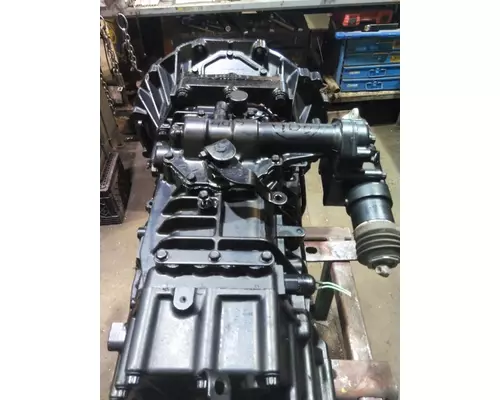 MITSUBISHI FUSO FK TRANSMISSION ASSEMBLY