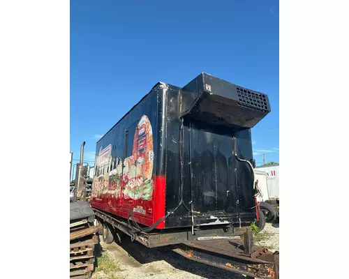 MITSUBISHI FUSO FM617 Box  Bed