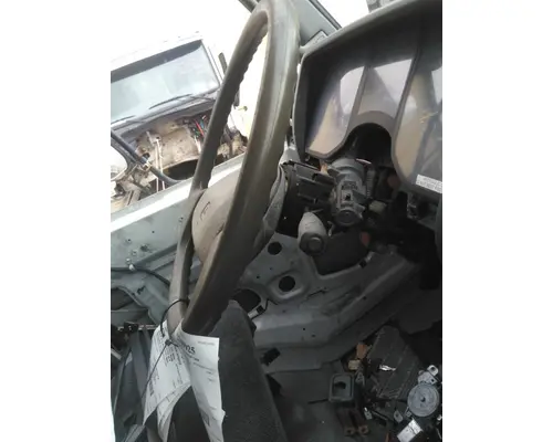 MITSUBISHI FUSO FM617 CAB