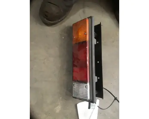 MITSUBISHI FUSO  Tail Lamp