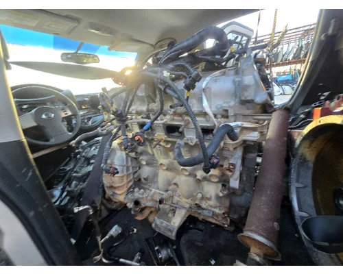MITSUBISHI 3.0L 4CY Cylinder Head