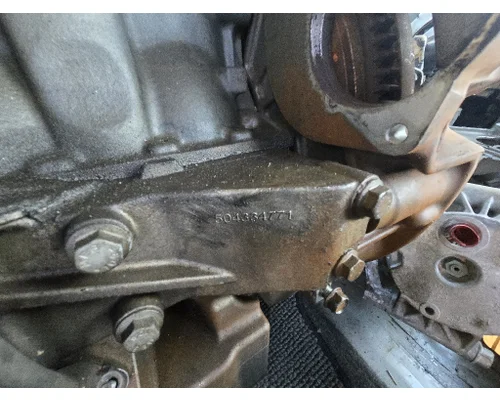 MITSUBISHI 3.0L 4CY Cylinder Head